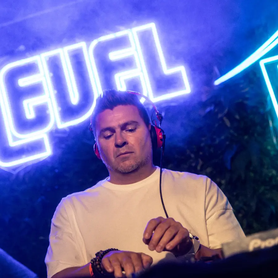 Daviddm replay002