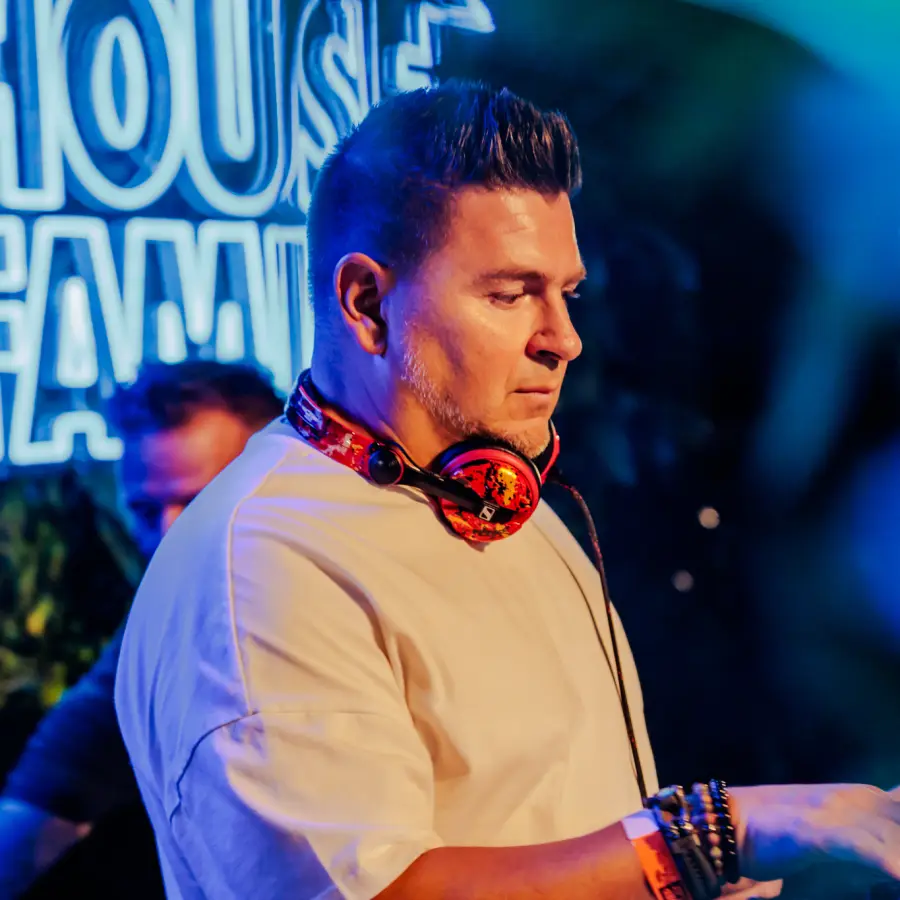 Daviddm replay004